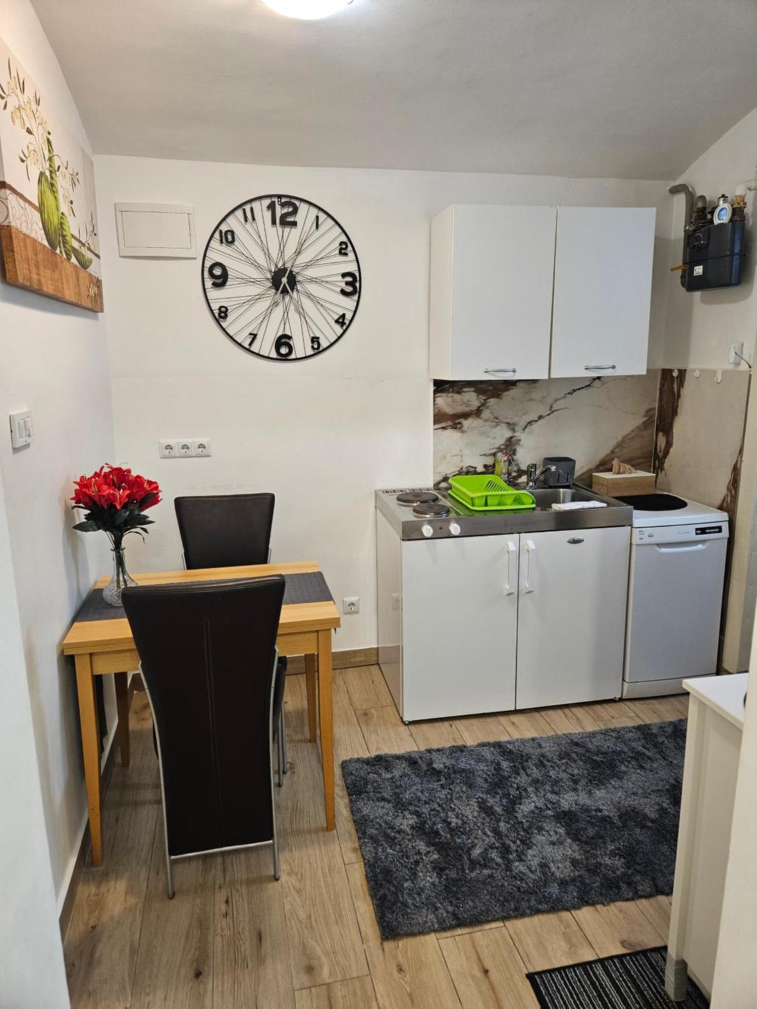 Apartment Maja - Strict Center Of Zagreb Eksteriør billede