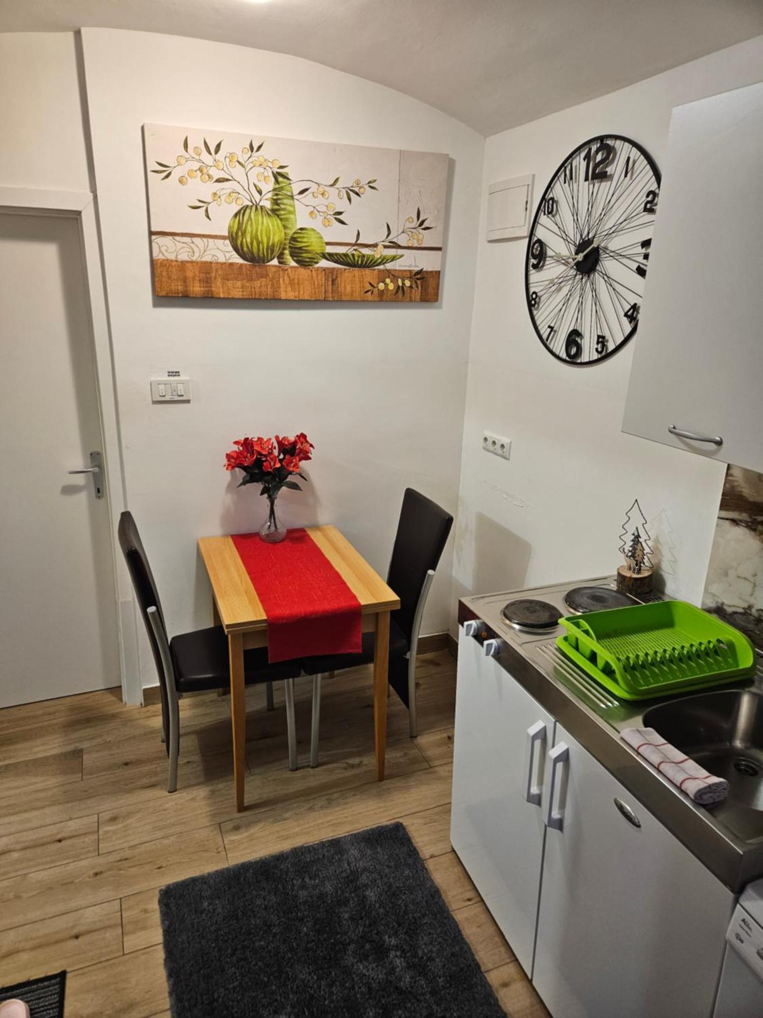 Apartment Maja - Strict Center Of Zagreb Eksteriør billede